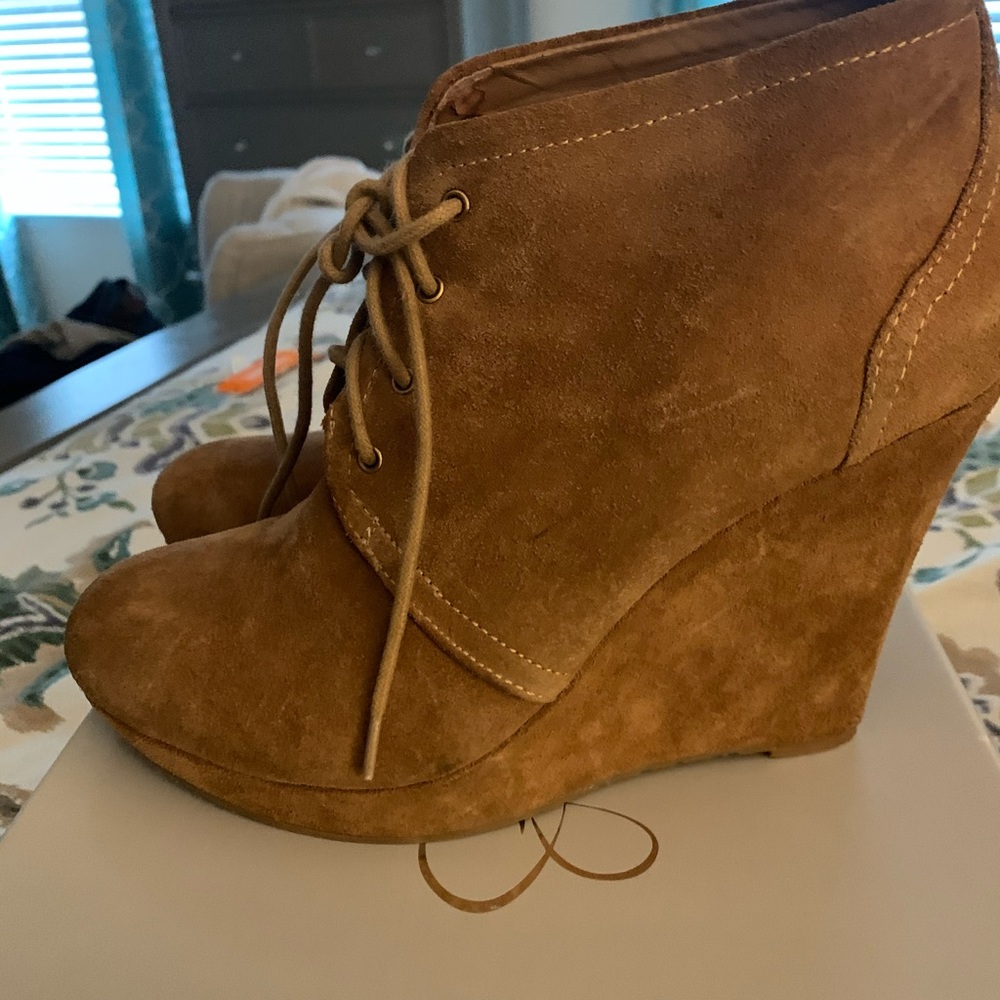 Jessica Simpson Wedge